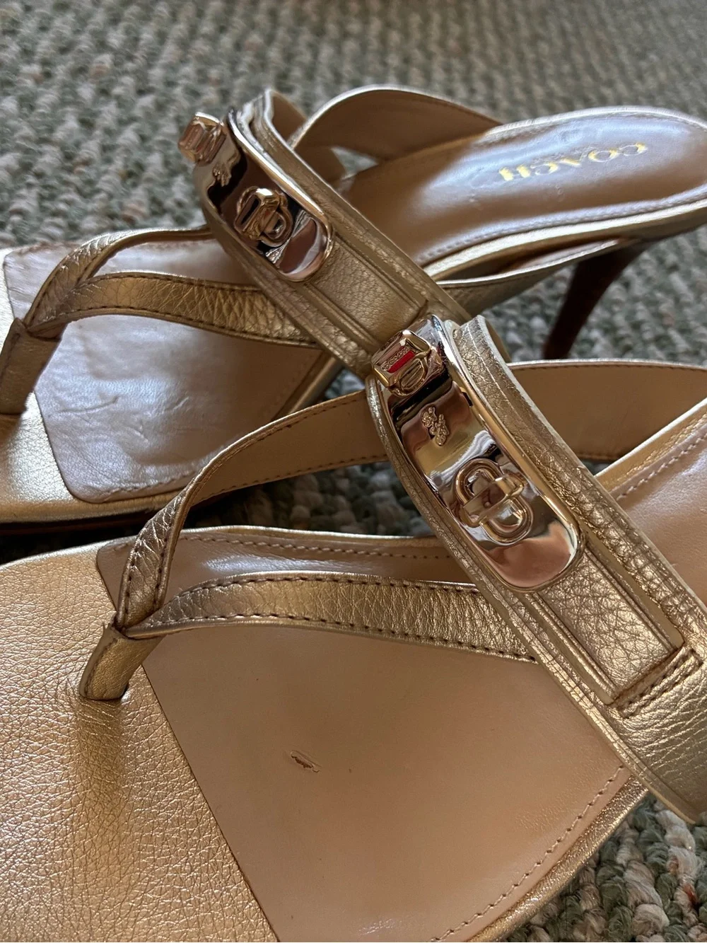 😎 Coach Olina Gold strappy kitten heels